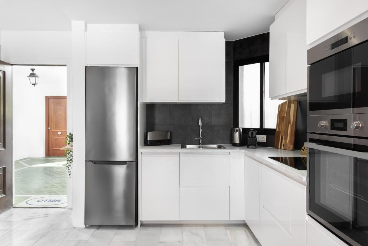 Two Bedroom Apartment In Puerto Banus With Terrace Marbella Eksteriør bilde